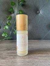 Load image into Gallery viewer, Multivitamin Facial  Serum