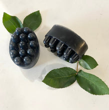Load image into Gallery viewer, Onyx Obsessed Tea Tree Soap - The Mahogany Exchange